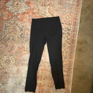 Lulu lemon black Align 23” legging size 8